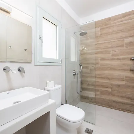 Kira Vila Trapezaki (Kefalonia)