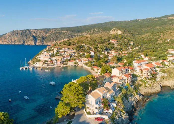 Kira Βίλα Τραπεζάκι